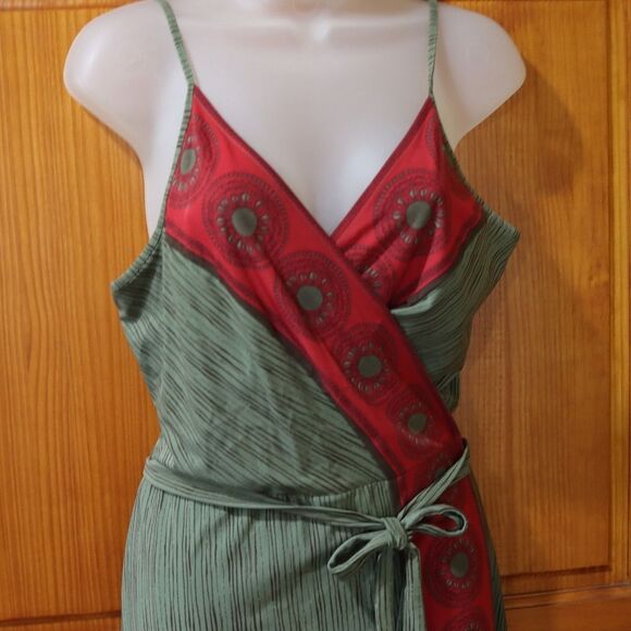 BCBGMaxAzria Red and Green Y2K Boho Hippie Wrap Sundress LG - Picture 2 of 13